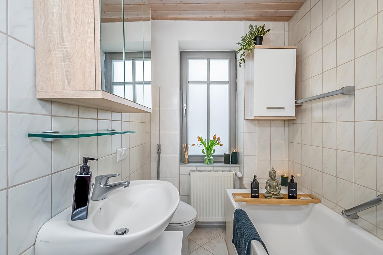 Namaste Homes - Ferienwohnung Mit Dachterrasse Bad Windsheim Buitenkant foto