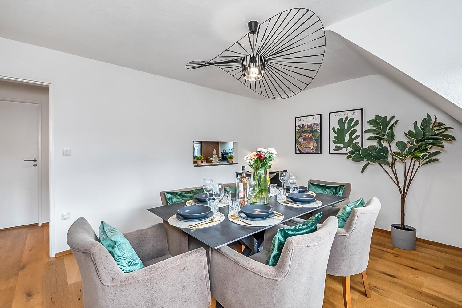 Namaste Homes - Ferienwohnung Mit Dachterrasse Bad Windsheim Buitenkant foto